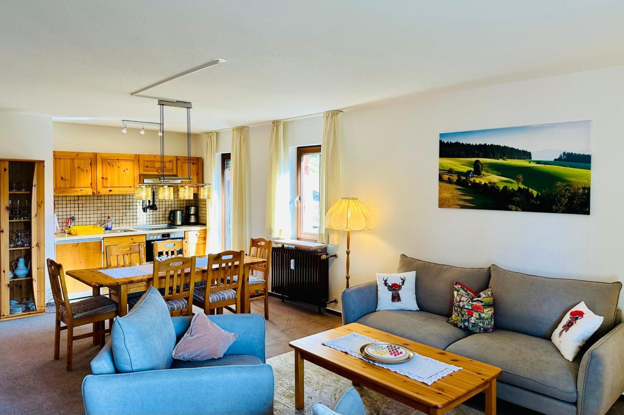 Ferienwohnung Lotti + Hochschwarzwald Card تيتيسي نيوستادت المظهر الخارجي الصورة
