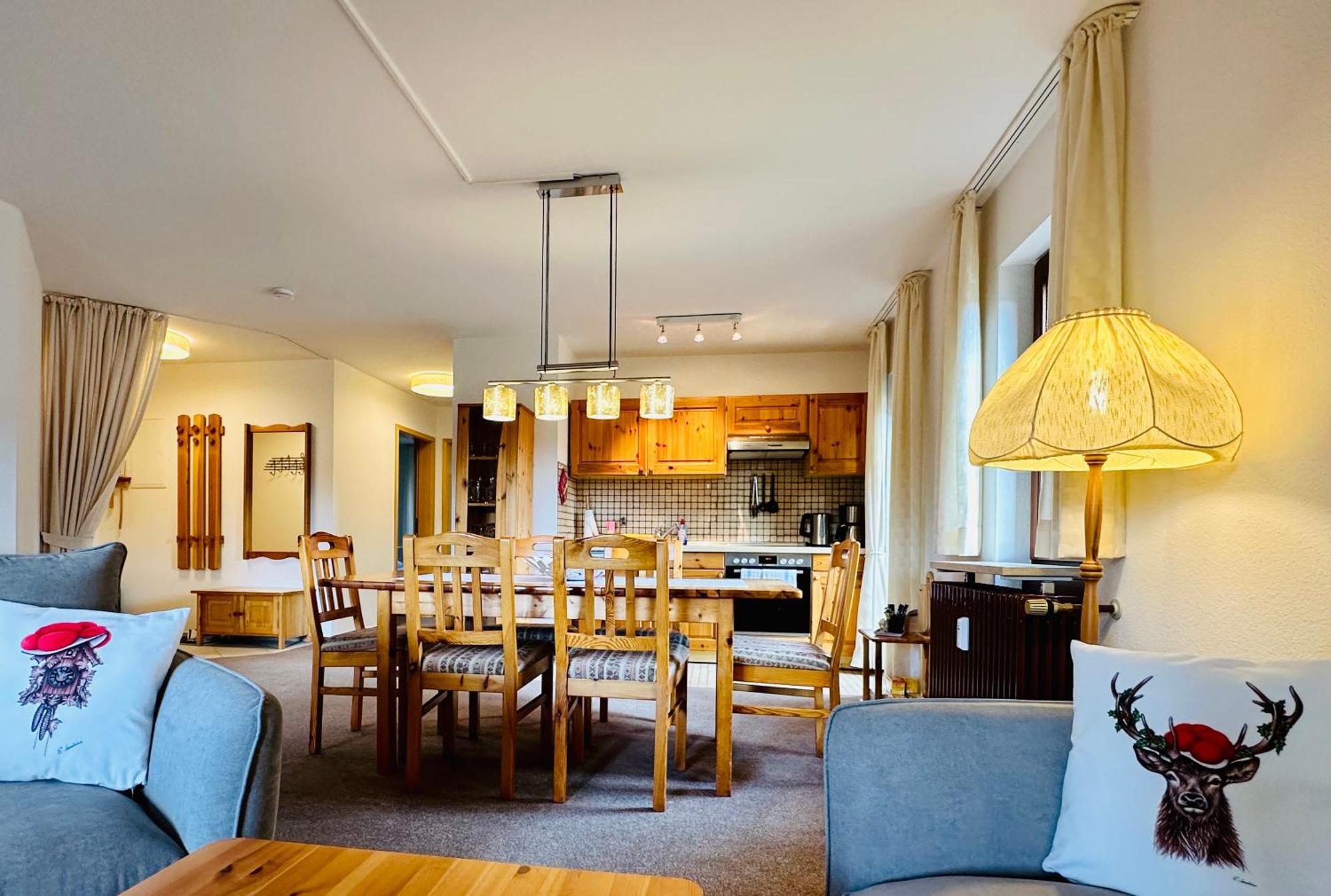 Ferienwohnung Lotti + Hochschwarzwald Card تيتيسي نيوستادت المظهر الخارجي الصورة